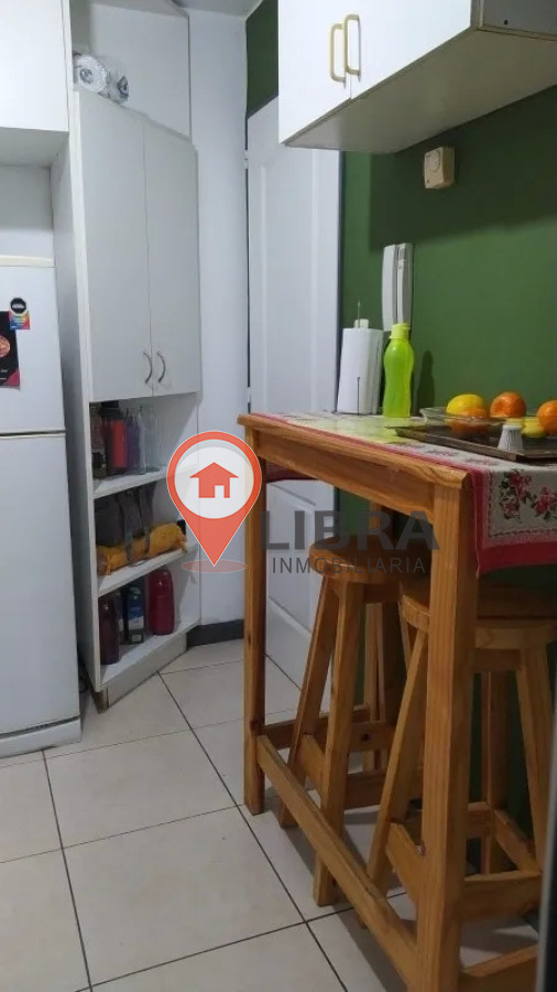 Apartamento ID.710 - Apartamento 1 Dormitorio Con Cochera Y Balcón En Centro