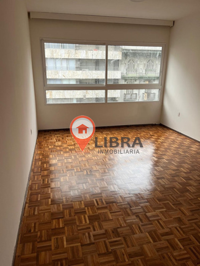 Apartamento ID.10045 - Alquiler Apartamento 1 Dormitorio Reformado A Nuevo En Centro