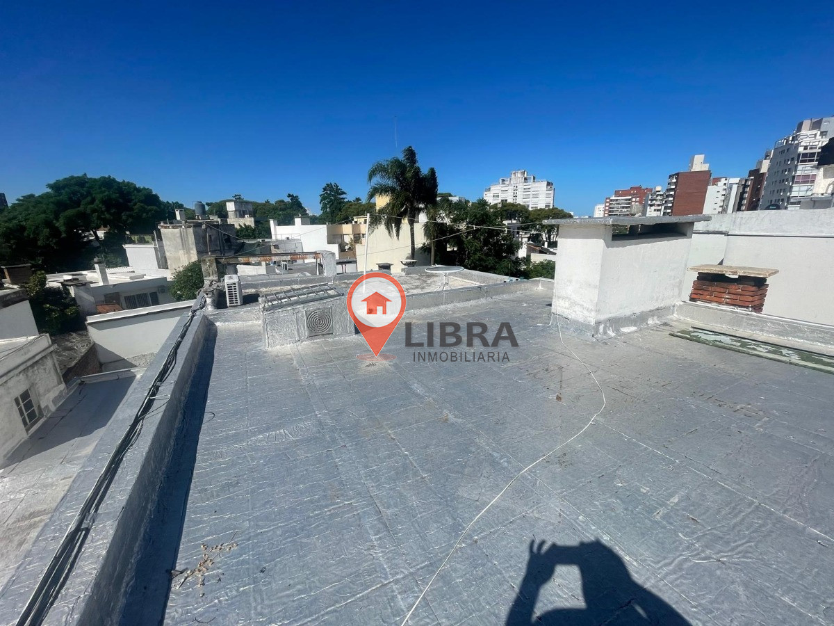 Apartamento ID.7699 - Alquiler Apartamento 2 Dormitorios Al Frente A 50 Mt De Playa Malvin Parrillero
