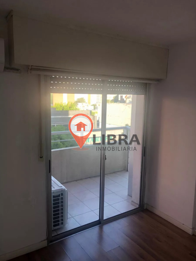 Apartamento ID.6874 - Alquiler Apartamento De 1 Dormitorio Balcón Garaje Pocitos 