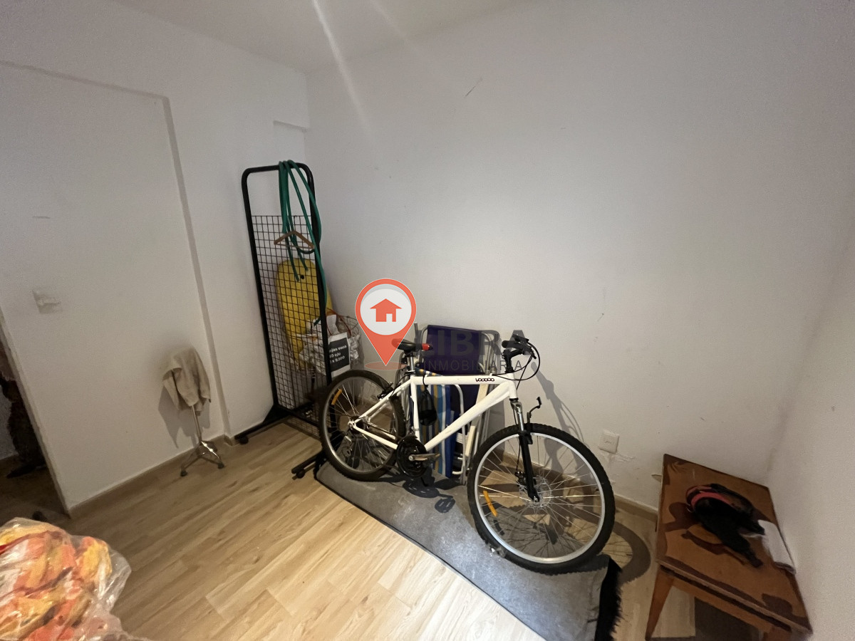 Apartamento ID.4221 - Venta Apartamento 2 Dormitorios Patio Interno Ciudad Vieja