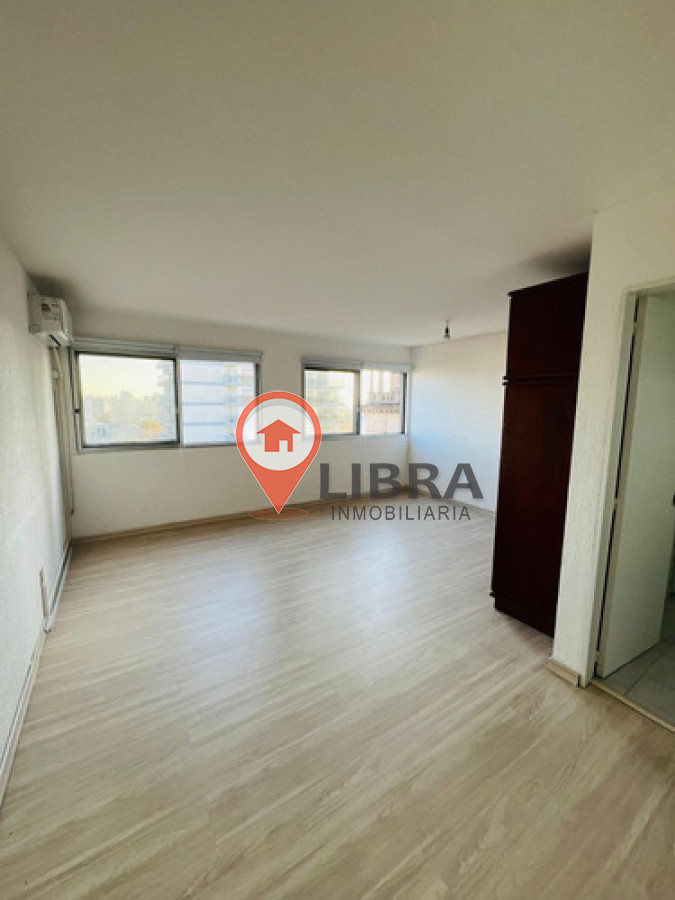 Apartamento ID.9951 - Alquiler Monoambiente Luminoso Cordón Sur
