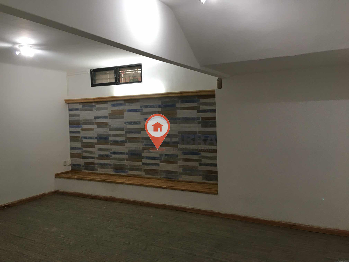Apartamento ID.3453 - Alquiler Apartamento 2 Dormitorios Reducto Con Patio Luminoso