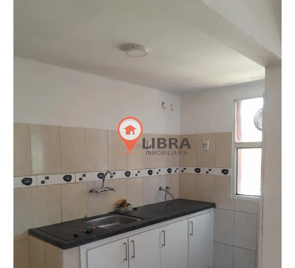 Apartamento ID.9660 - Lindo Apartamento De 2 Dorm En Mercado Modelo 
