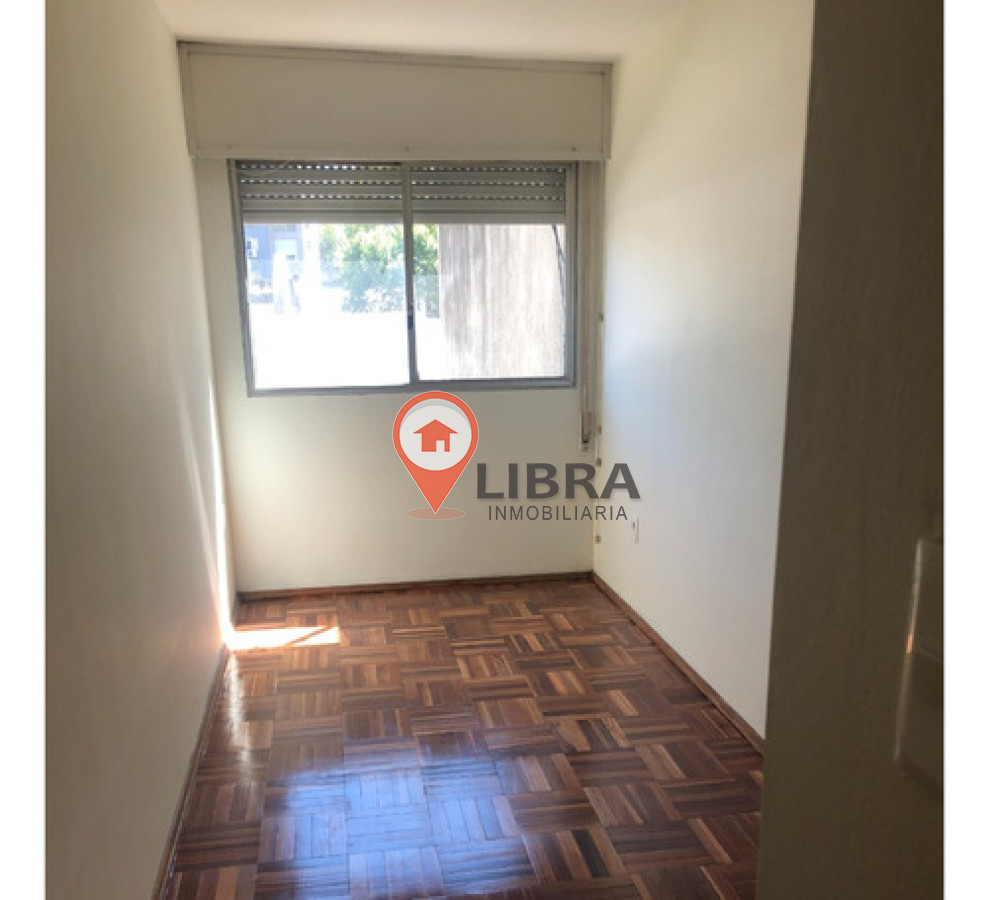 Apartamento ID.10022 - Lindo Apartamento De 2 Dorm Iluminado 
