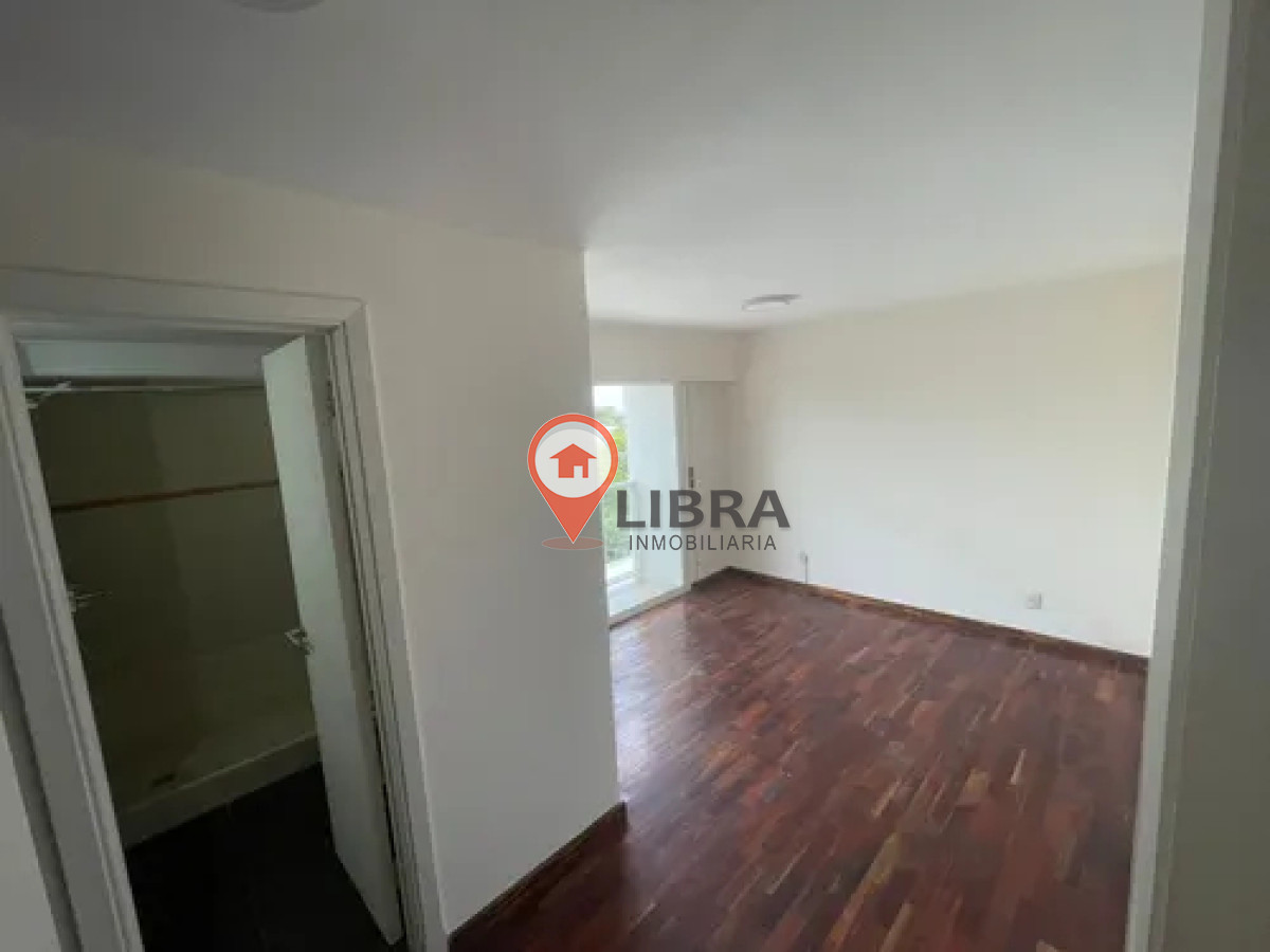 Apartamento ID.10101 - Alquiler Apartamento 2 Dormitorios Y Balcón, Prado 
