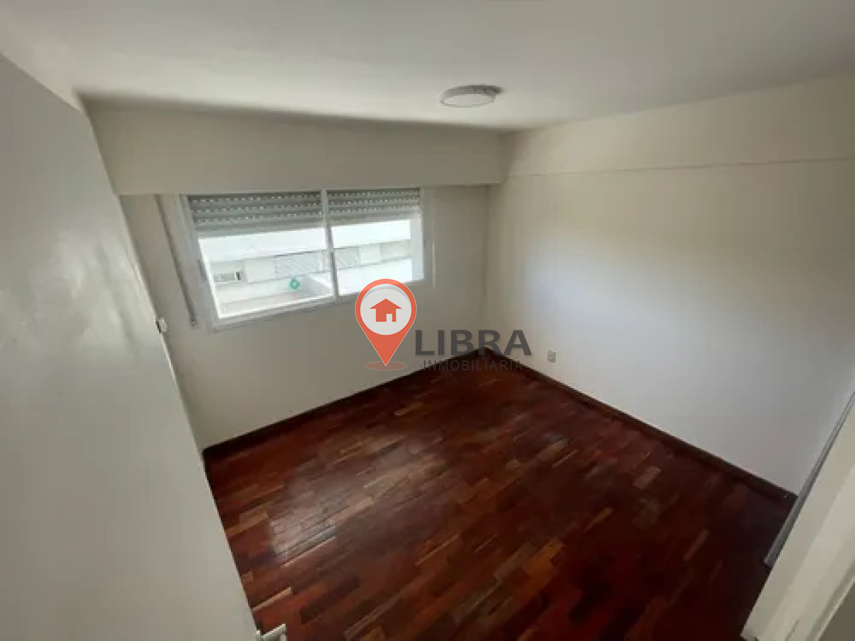 Apartamento ID.10101 - Alquiler Apartamento 2 Dormitorios Y Balcón, Prado 