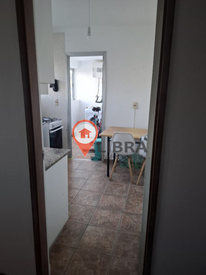 Apartamento ID.10110 - Alquiler Apartamento 2 Dormitorios Y Balcón, Cordón !!