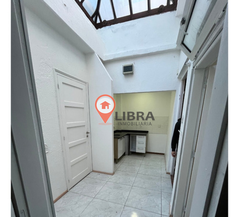 Apartamento ID.10111 - Alquiler Apartamento 2 Dormitorios Y Azotea Exclusiva En Pocitos