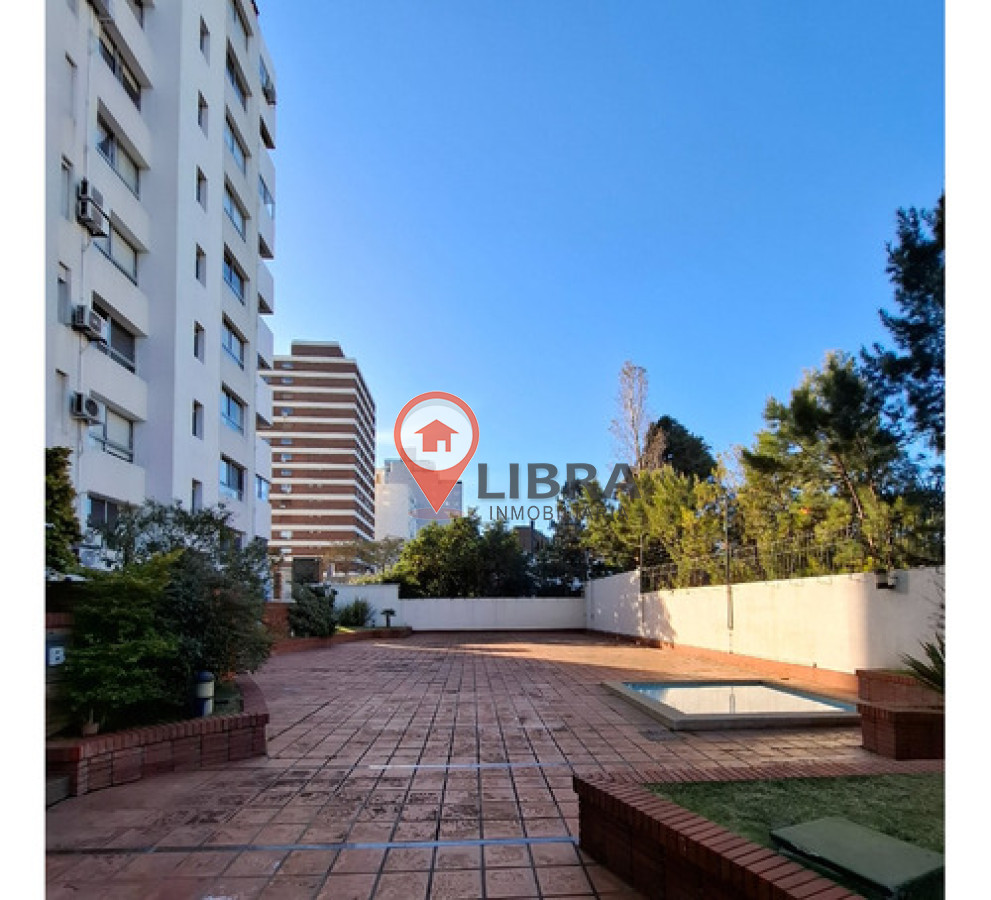 Apartamento ID.10119 - Alquiler Hermoso Apartamento 1 Dormitorio, Punta Carretas
