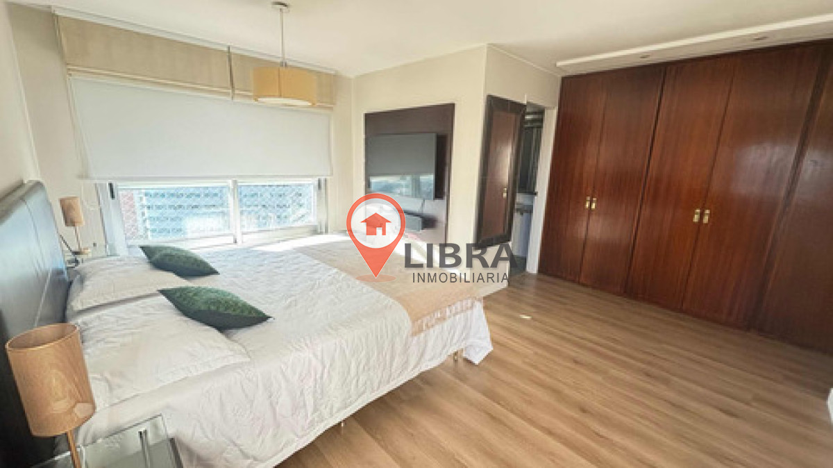 Apartamento ID.10121 - Alquiler Apartamento Amoblado 3 Dormitorios Cochera Pocitos