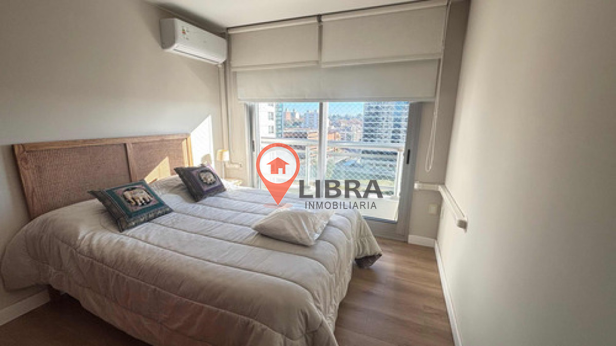 Apartamento ID.10121 - Alquiler Apartamento Amoblado 3 Dormitorios Cochera Pocitos