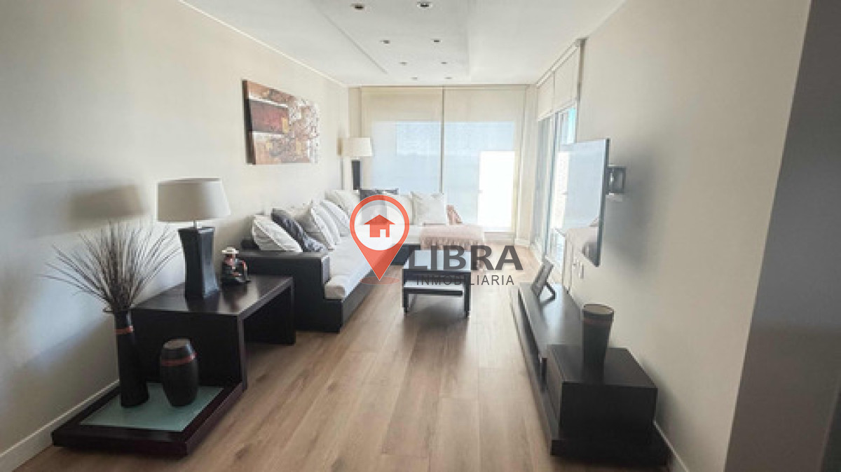 Apartamento ID.10121 - Alquiler Apartamento Amoblado 3 Dormitorios Cochera Pocitos