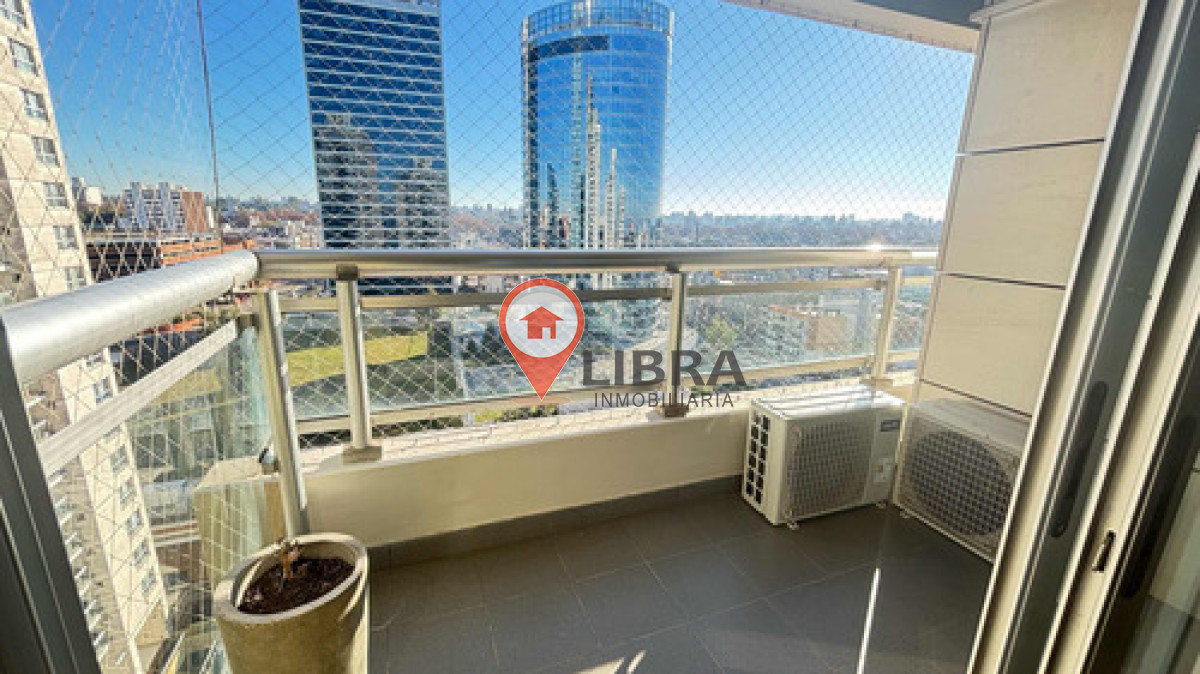 Apartamento ID.10121 - Alquiler Apartamento Amoblado 3 Dormitorios Cochera Pocitos