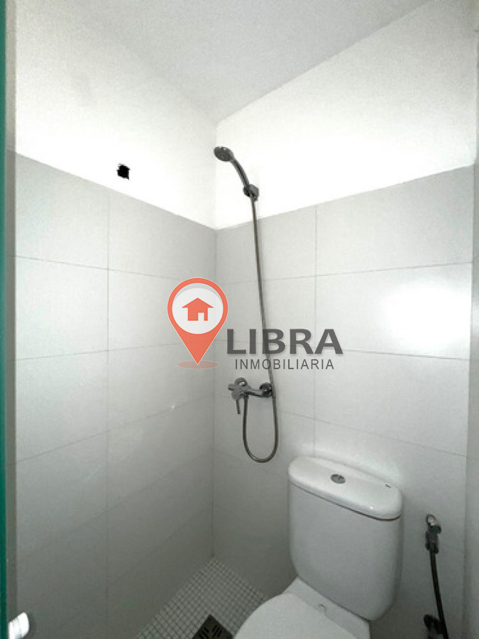 Apartamento ID.10127 - Alquiler Monoambiente Luminoso Excelente Estado En Centro