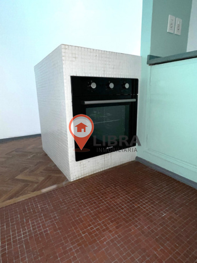 Apartamento ID.10127 - Alquiler Monoambiente Luminoso Excelente Estado En Centro