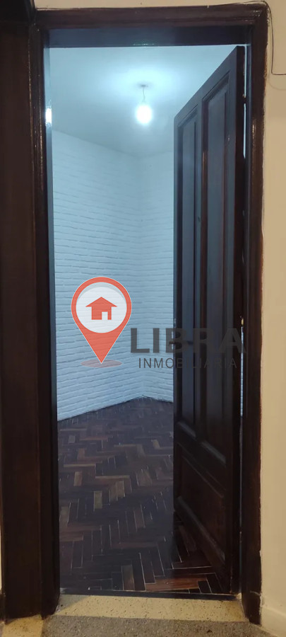 Apartamento ID.10193 - VENTA APARTAMENTO MERCADO MODELO 2 DORMITORIOS Y PATIO PARRILLERO