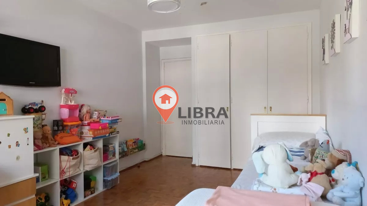 Apartamento ID.1525 - Venta 3 Dormitorios 2 Baños Cómodo Y Amplio En Pocitos