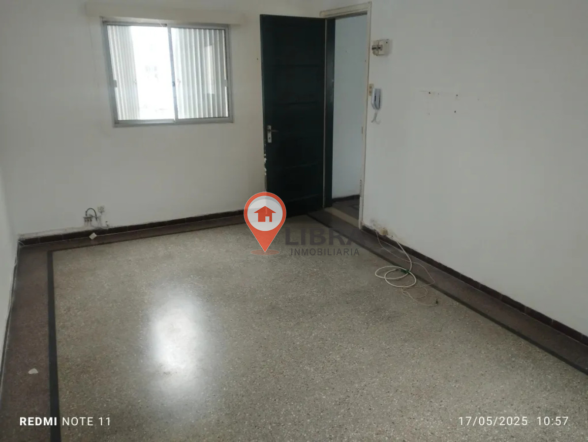 Apartamento ID.9627 - Alquiler Apartamento 2 Dormitorios En Malvín Sur