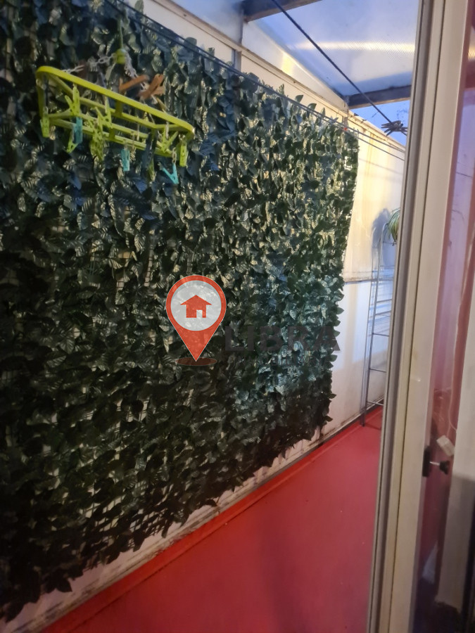 Apartamento ID.8508 - Alquiler Apartamento 2 Dormitorios Semiamoblado Terraza En Centro 