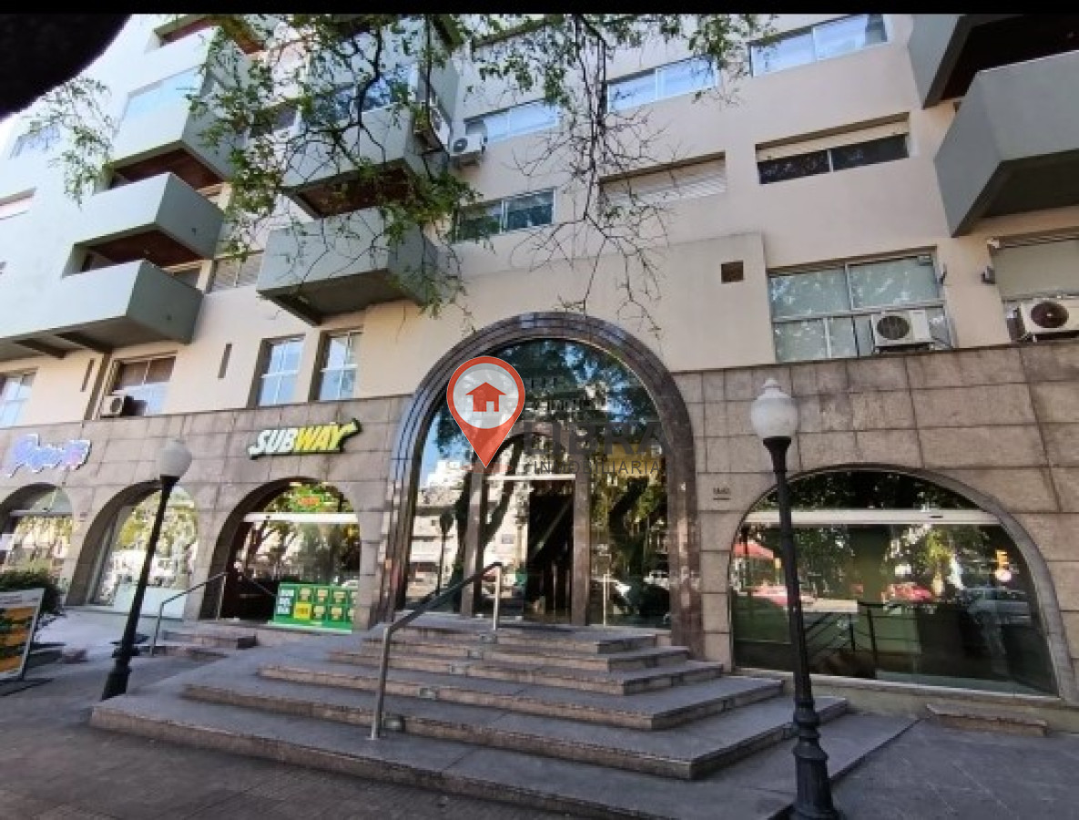 Apartamento ID.8184 - Hermoso Apartamento De 2 Dorm Con Garaje