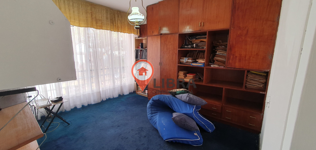 Apartamento ID.10224 - Alquiler Y Venta Apartamento 2 Dormitorios, Balcón Y Garaje En Pocitos 