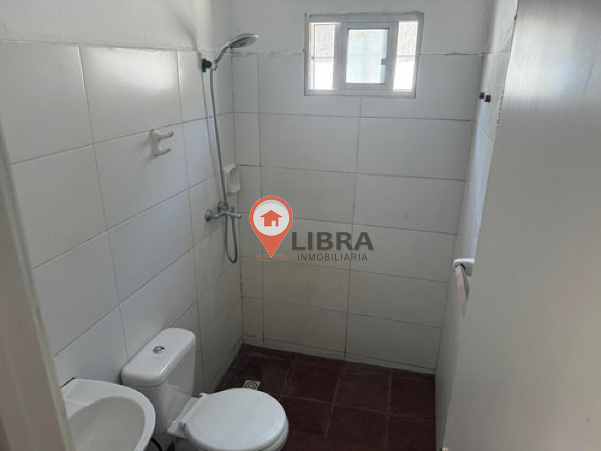 Apartamento ID.8882 - Alquiler Apartamento Tipo Casa 2 Dormitorios Colon