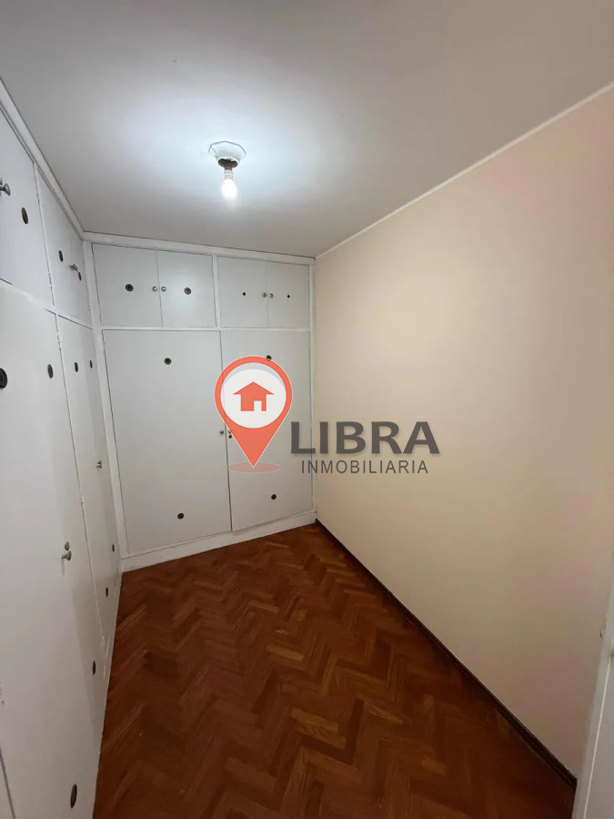 Apartamento ID.9600 - Hermoso Apartamento De 2 Dorm En Centro