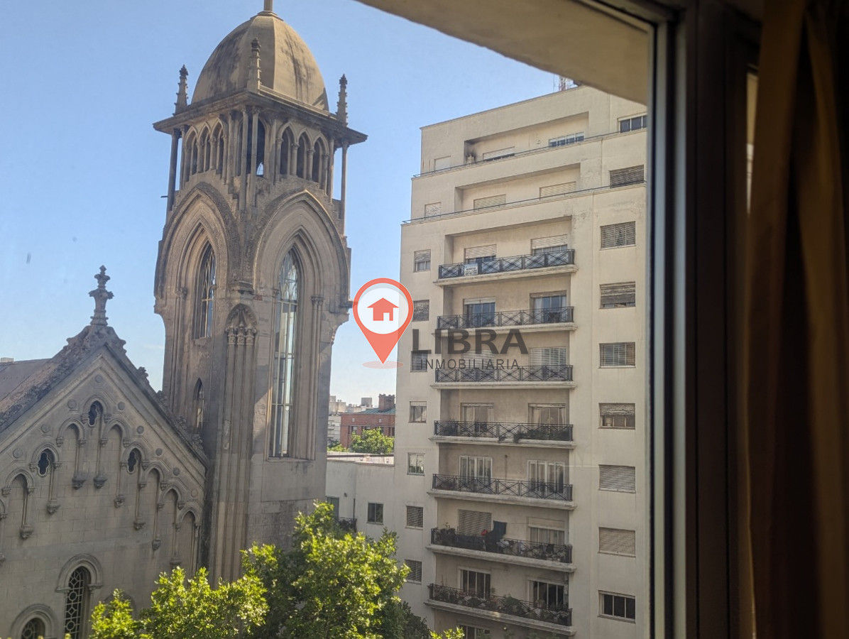 Apartamento ID.7644 - Apartamento Torre El Gaucho Para Oficina O Consultorio Vista A 18 De Julio