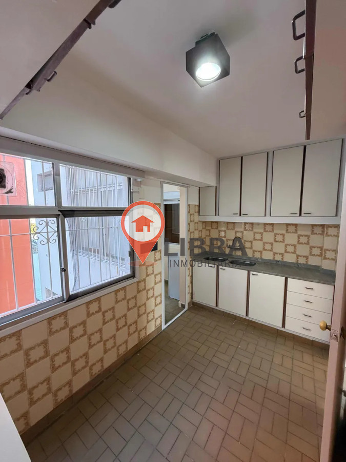 Apartamento ID.9600 - Hermoso Apartamento De 2 Dorm En Centro