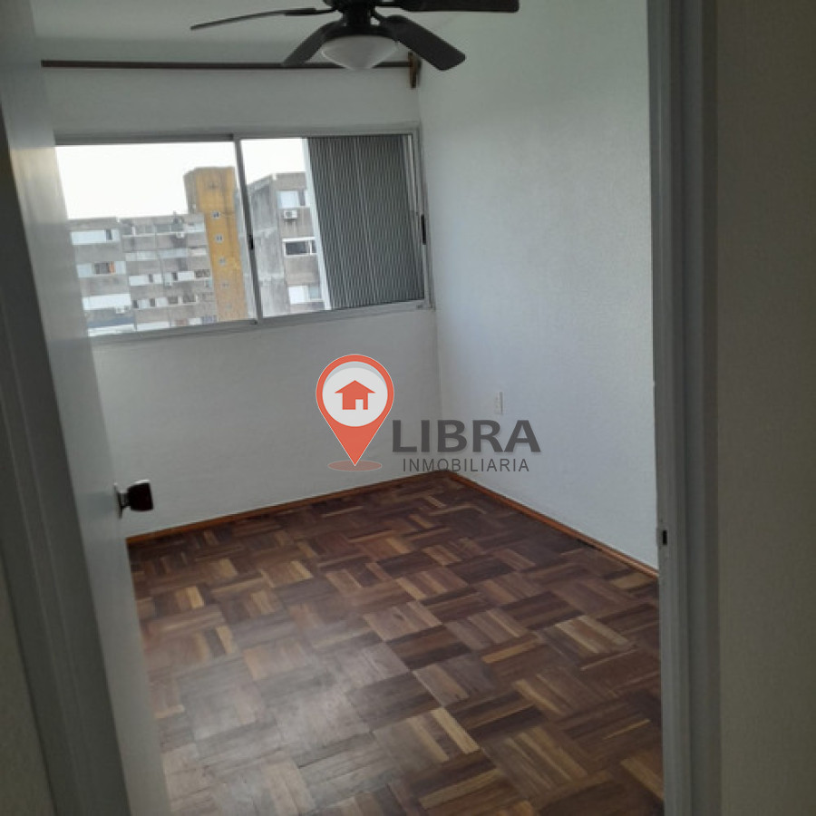 Apartamento ID.10029 - Lindo Apartamento De 2 Dorm Iluminado 