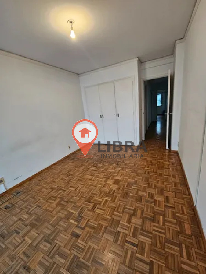 Apartamento ID.10030 - Hermoso Apartamento De 3 Dorm  Frente A La Rambla Pocitos