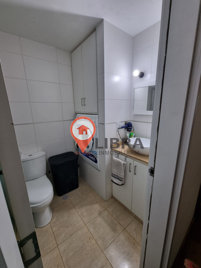 Apartamento ID.4366 - GRAN OPORTUNIDAD! HERMOSO APTO EN LA COMERCIAL 2 DORMITORIOS!!
