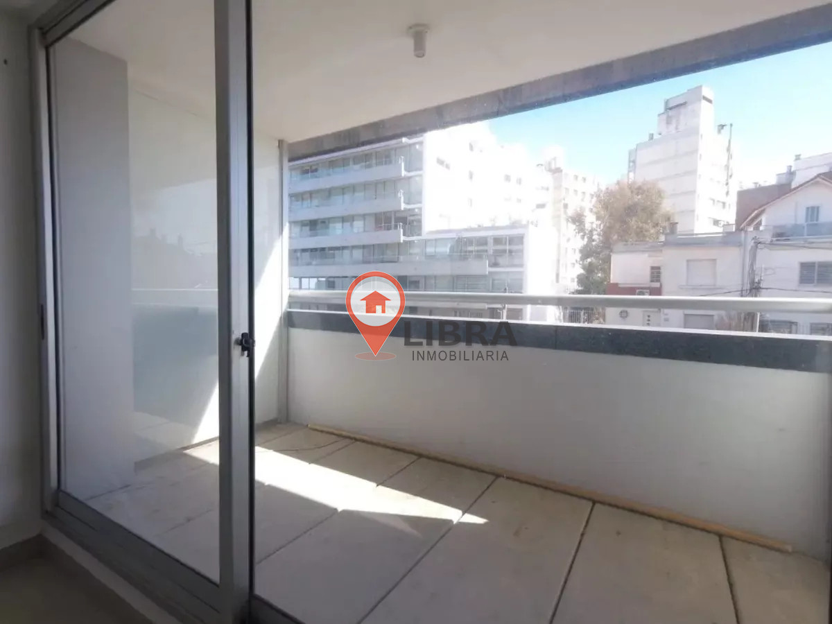 Apartamento ID.7985 - Alquiler De Monoambiente Terraza Garaje Vista Al Mar Malvín