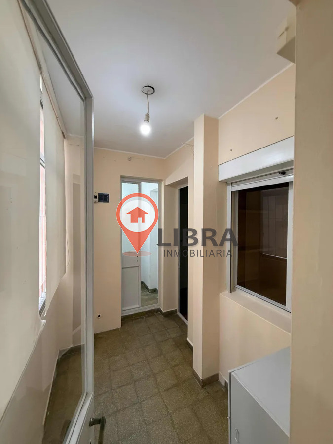 Apartamento ID.9600 - Hermoso Apartamento De 2 Dorm En Centro