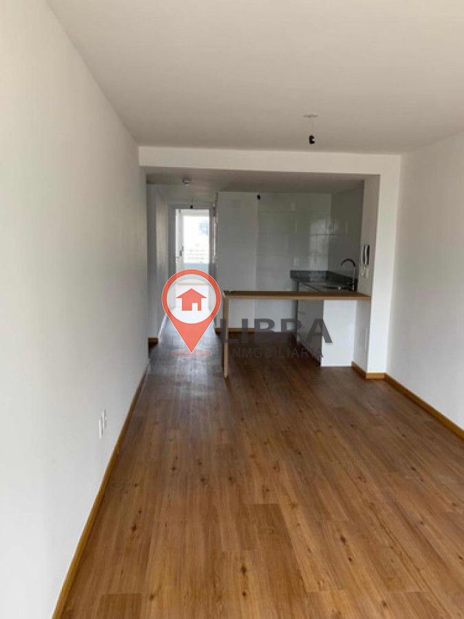 Apartamento ID.9573 - Alquiler Espectacular Apartamento De 1 Dormitorio Con Cochera En Parque Rodó