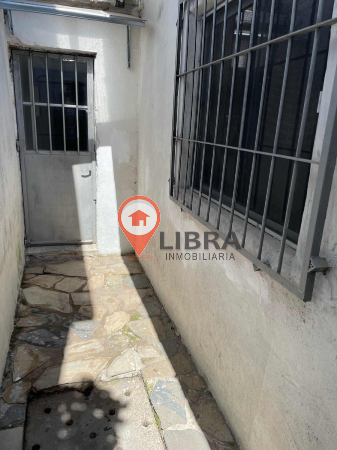 Apartamento ID.7992 - Venta Apartamento 1 Dormitorio Garage Patio Sin Gastos En Villa Española 