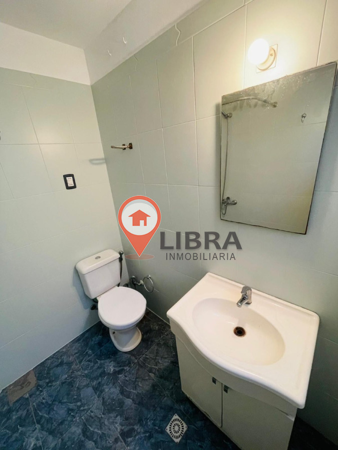 Apartamento ID.4937 - Apartamento En Barrio Reducto En Impecable Estado