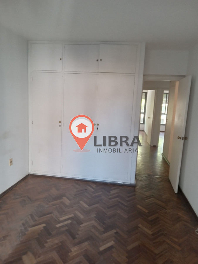 Apartamento ID.7269 - Hermoso Apartamento De 4 Dorm Con Cochera