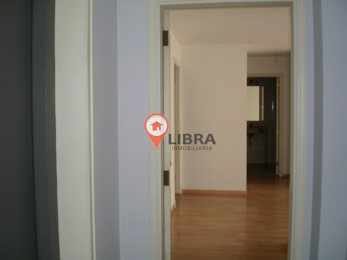 Apartamento ID.4150 - Alquiler Apartamento 2 Dormitorios Balcón Tres Cruces