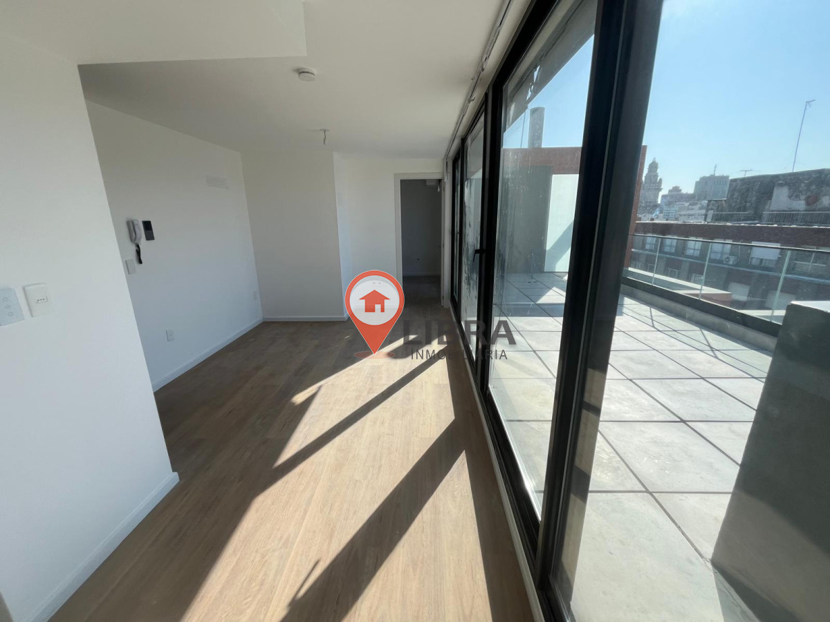 Apartamento ID.6572 - Venta Apartamento A Estrenar Centro 1 Dorm Terraza Parrilero