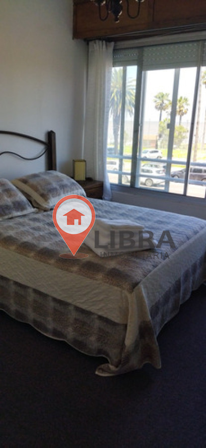 Apartamento ID.8947 - Alquiler Apartamento 2 Dormitorios Amueblado Frente Mar Punta Carretas