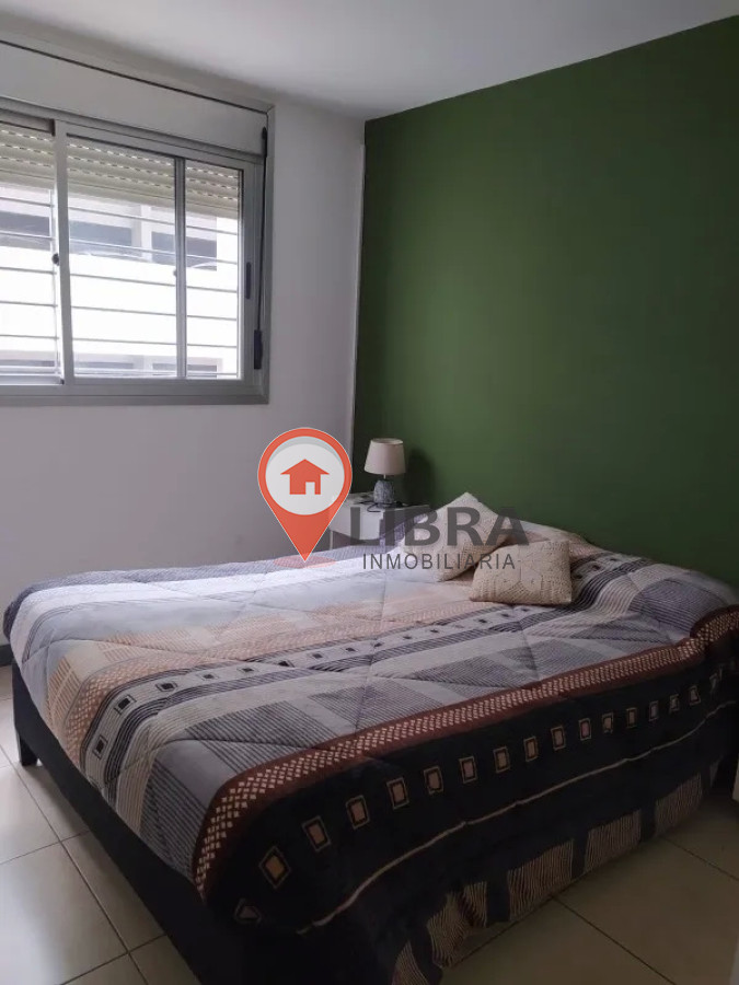 Apartamento ID.710 - Apartamento 1 Dormitorio Con Cochera Y Balcón En Centro