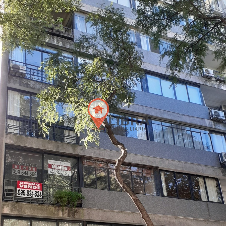 Apartamento ID.4738 - Oportunidad En Av. Brasil, Excelente Apartamento 3d, 2b, 100m2