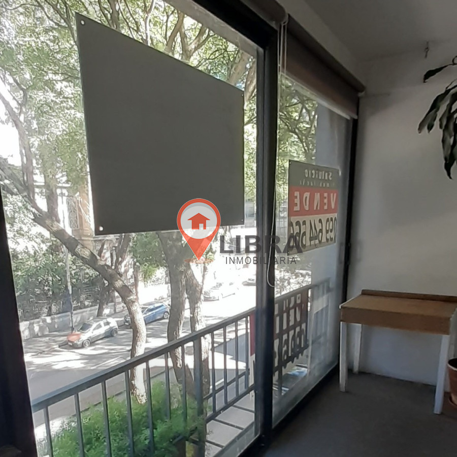 Apartamento ID.4738 - Oportunidad En Av. Brasil, Excelente Apartamento 3d, 2b, 100m2