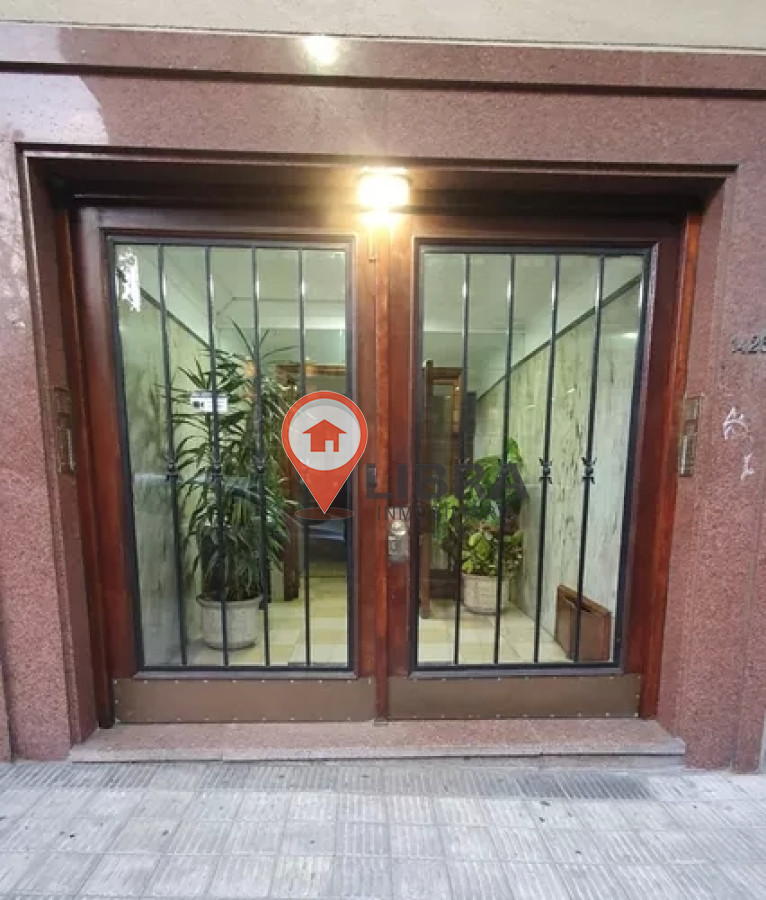 Apartamento ID.3387 - SE VENDE INCREIBLE APTO! 2 DORMITORIOS Y BALCON AL FRENTE EN CORDON!