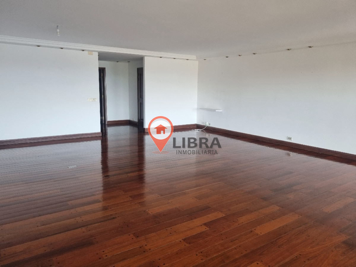 Apartamento ID.4980 - Apto Espectacular 3 Dormitorios 2 Cocheras Parrillero Buceo
