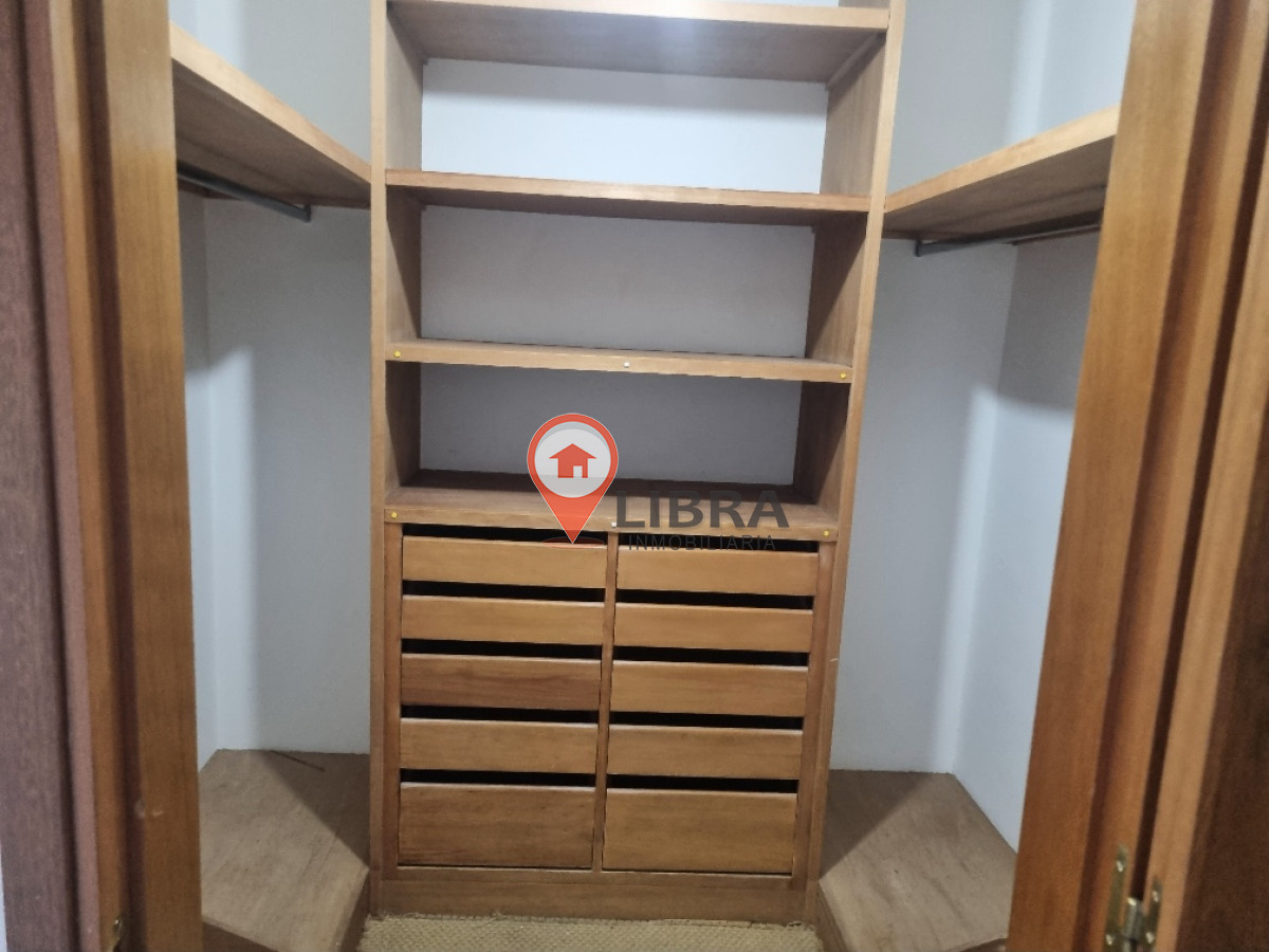 Apartamento ID.4980 - Apto Espectacular 3 Dormitorios 2 Cocheras Parrillero Buceo