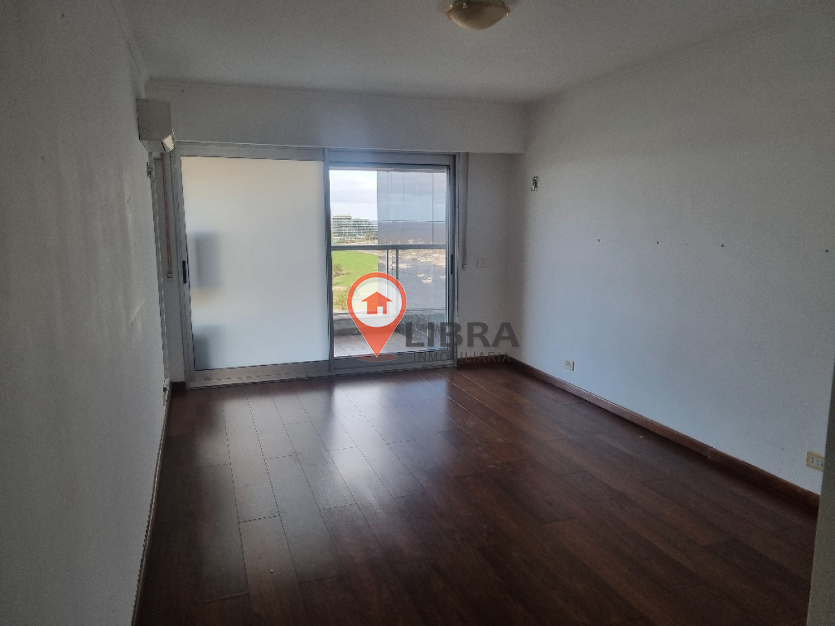 Apartamento ID.4980 - Apto Espectacular 3 Dormitorios 2 Cocheras Parrillero Buceo