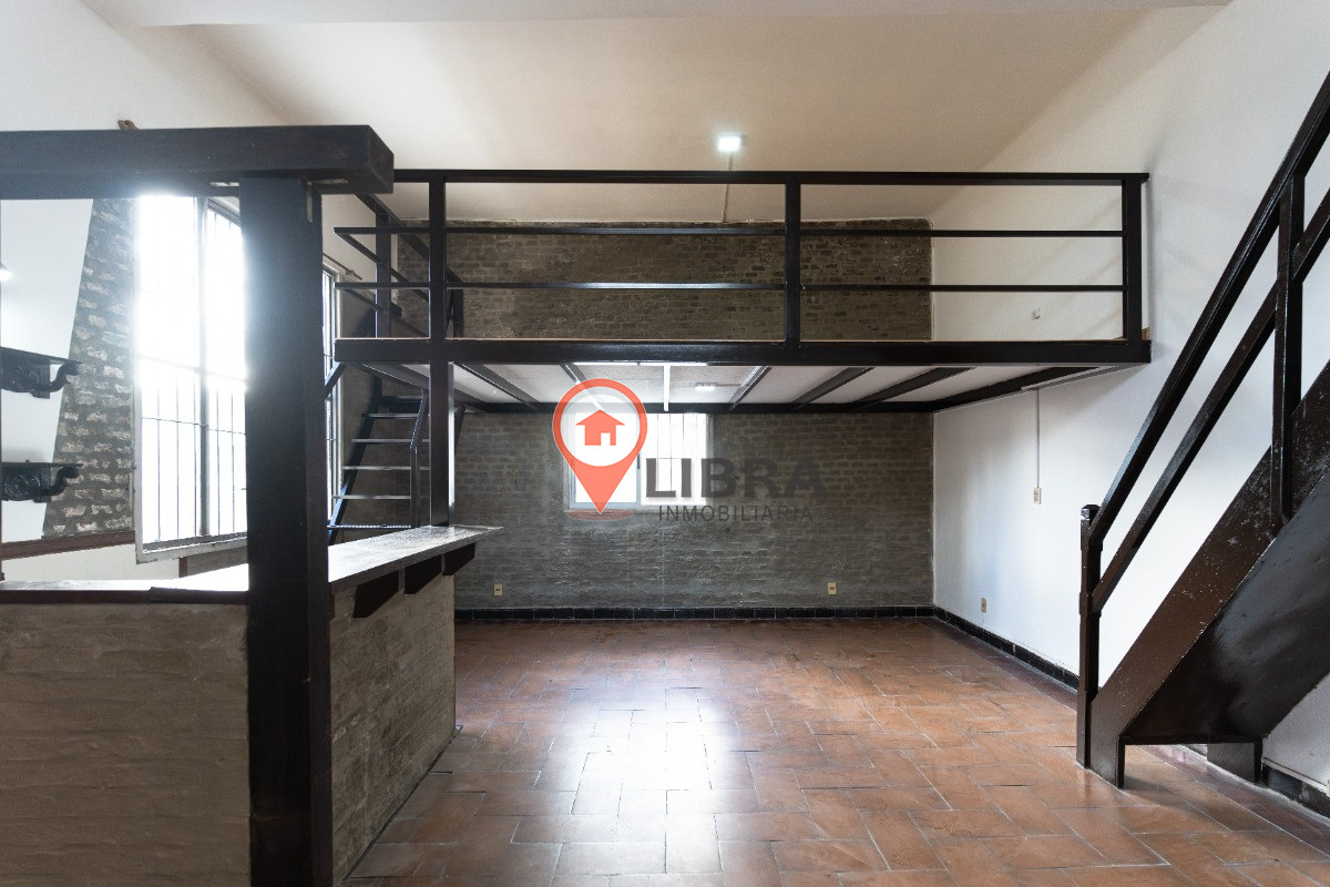 Apartamento ID.5017 - Oportunidad Apartamento Loft Renovado En Ciudad Vieja